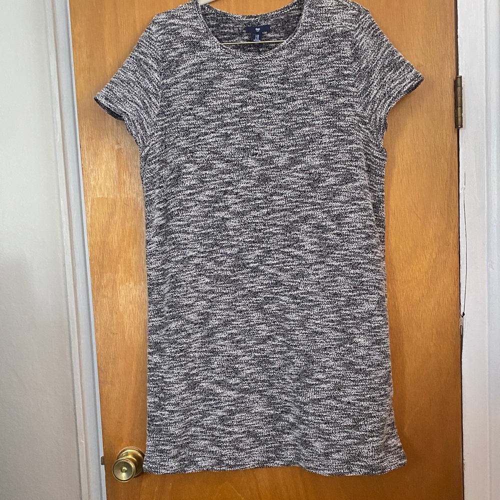 GAP Monochrome Short Sleeve Knit Top
